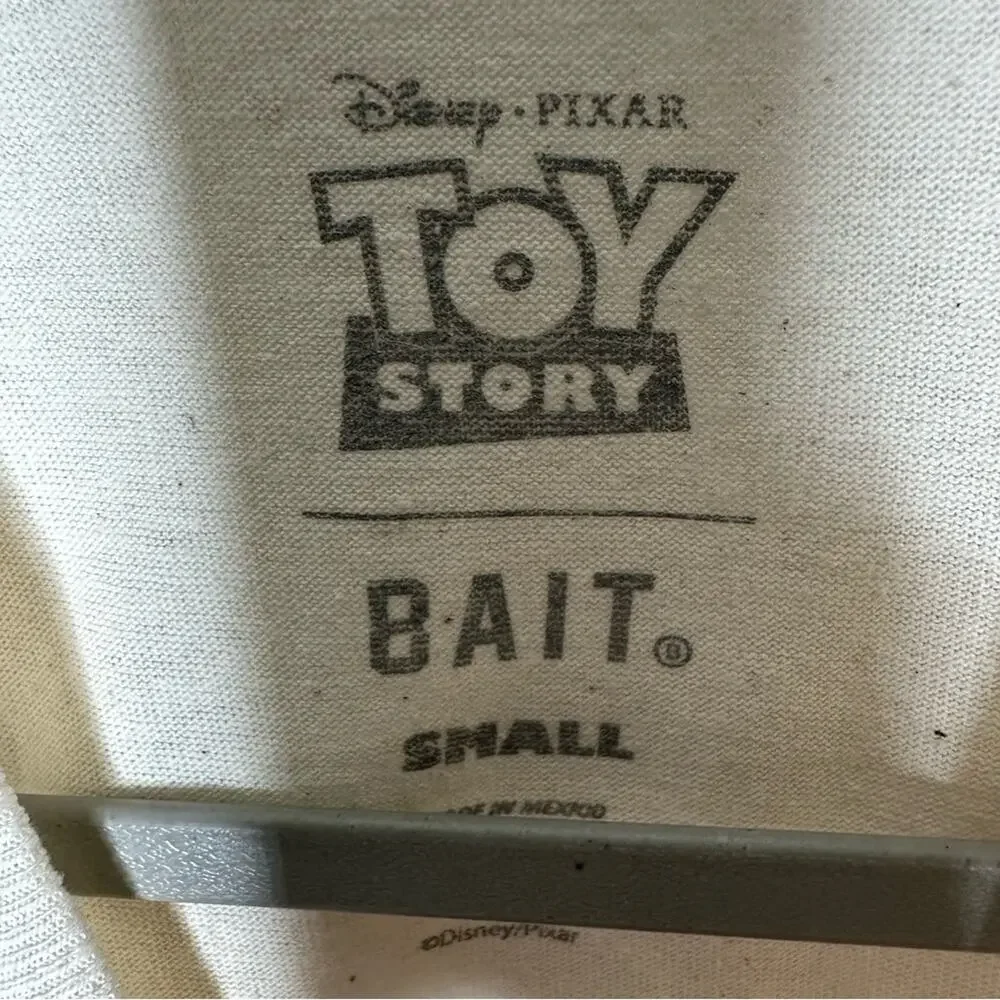 BAIT x Toy Story The Army Men Tee NWOT in 2XL - Picture 2 of 7